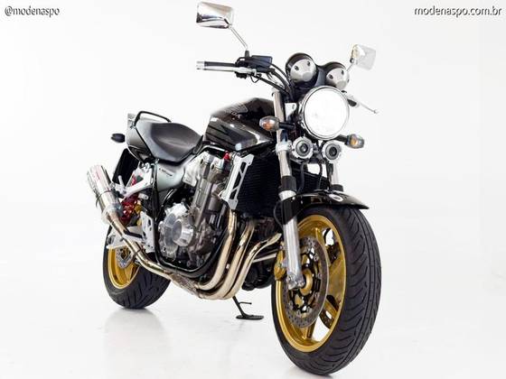 HONDA CB 1300 F SUPER FOUR HONDA CB 1300 F SUPER FOUR